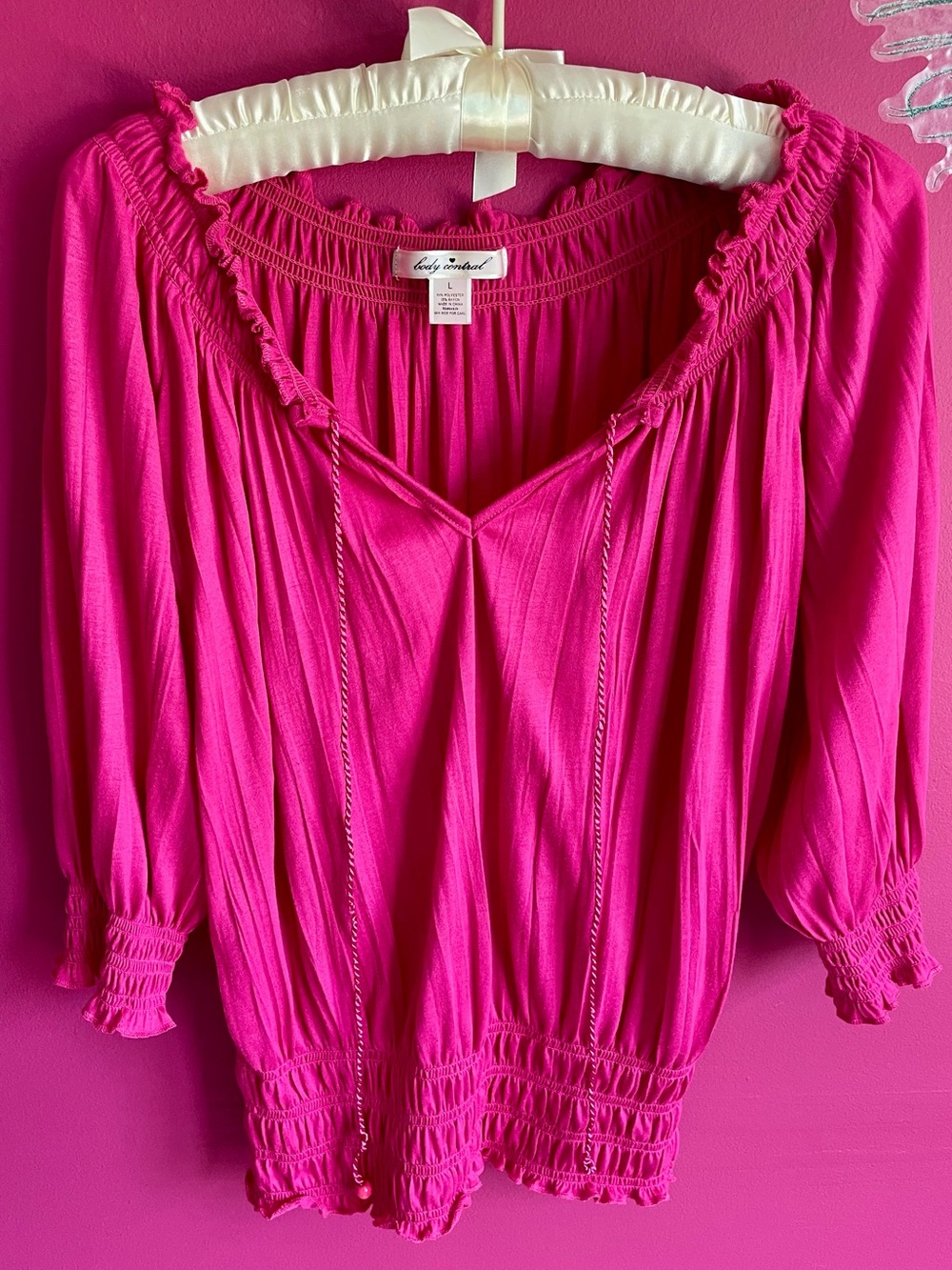 🌸Fuchsia Ruffled Boho Peasant Top🌸